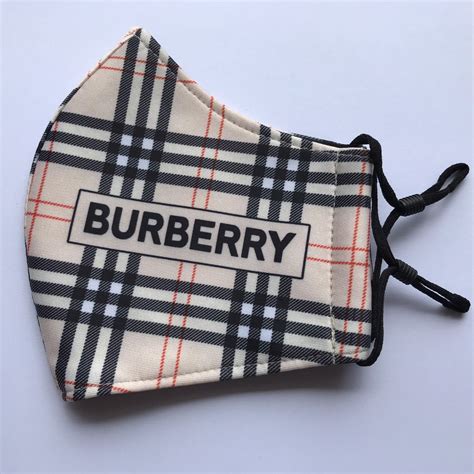 khẩu trang vải burberry|Burberry signatures for men.